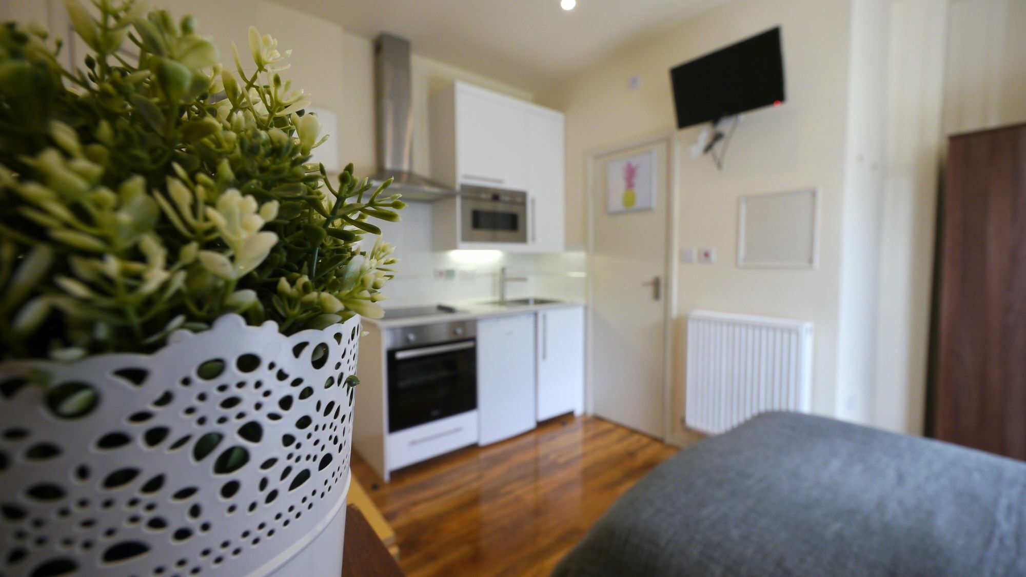 Accommodation Лондон Екстериор снимка